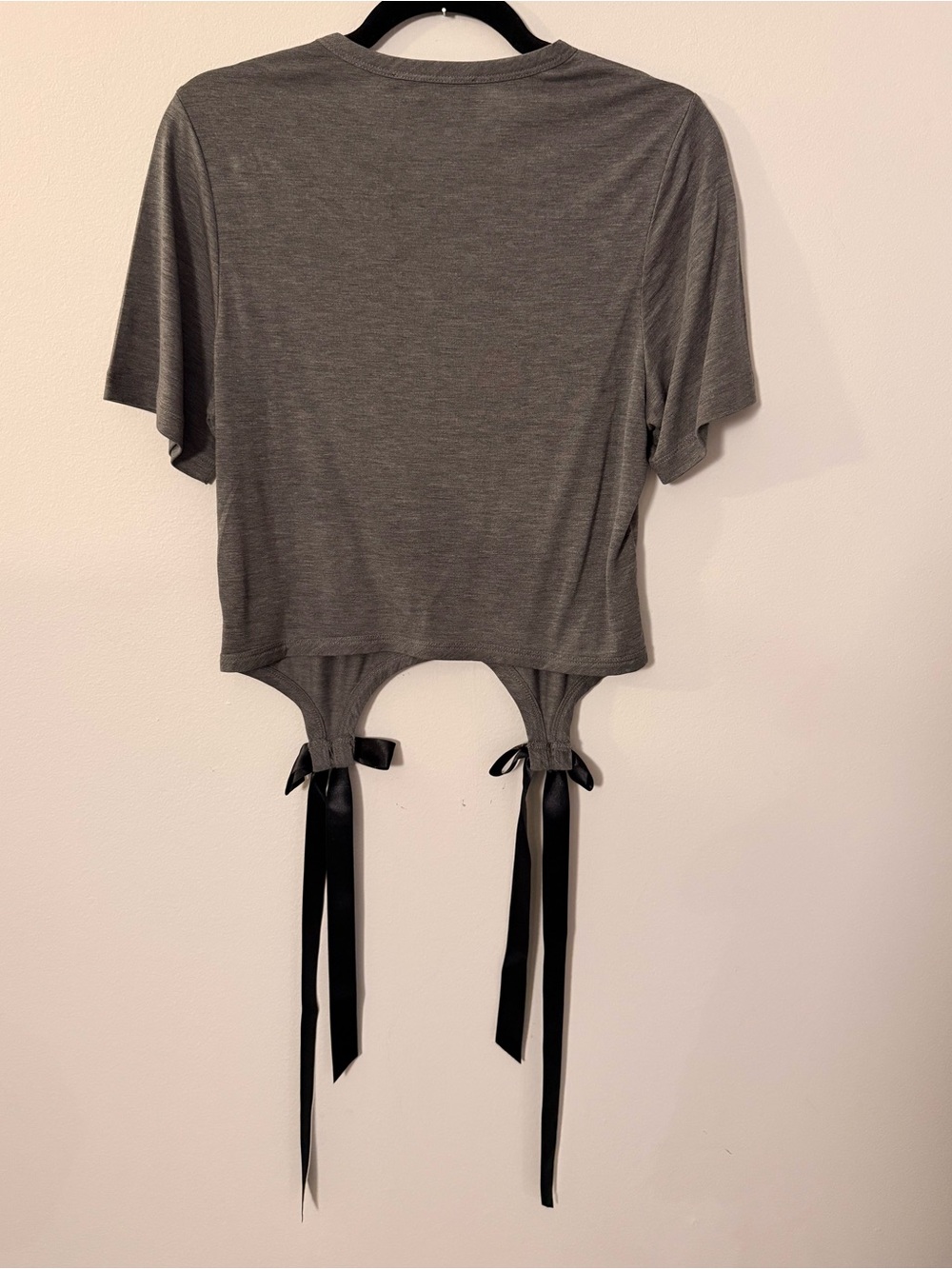 Simone Rocha - Bow embellished jersey t-shirt - Picture 6 of 8